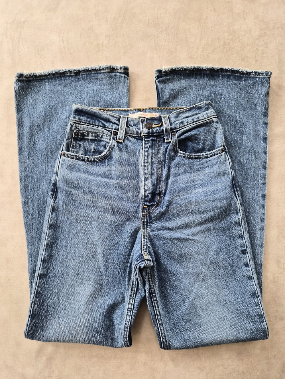 Levi's Premium 70s High Flare Jeans Light Wash Denim Size 24